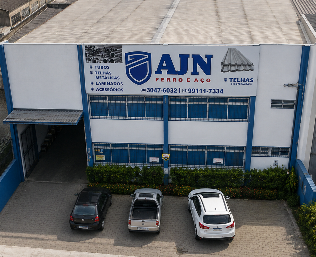 Fachada da AJN Ferro e Aço em São José, Santa Catarina